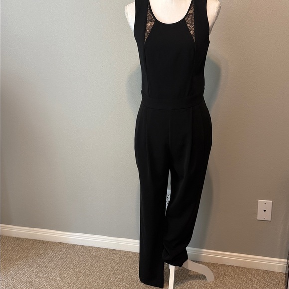 Laundry By Shelli Segal Black jumpsuit - Picture 1 of 6